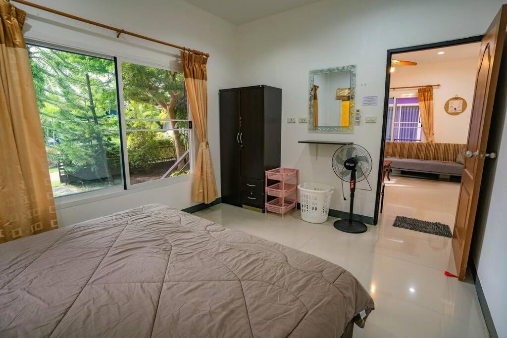 Little Yellow House- Aonang Ao Nang Eksteriør billede